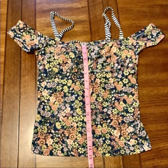 KENNETH COLE REACTION Floral Swim Top Size Small - Picture 7 of 9
